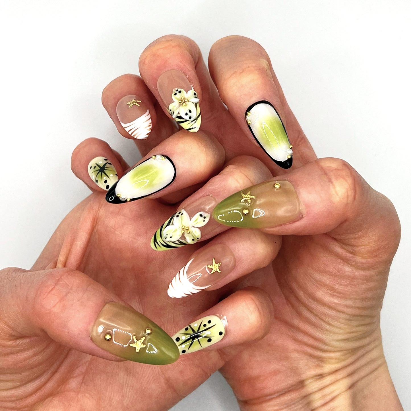 Handmade Press On Nail Tip - Botanical Breeze