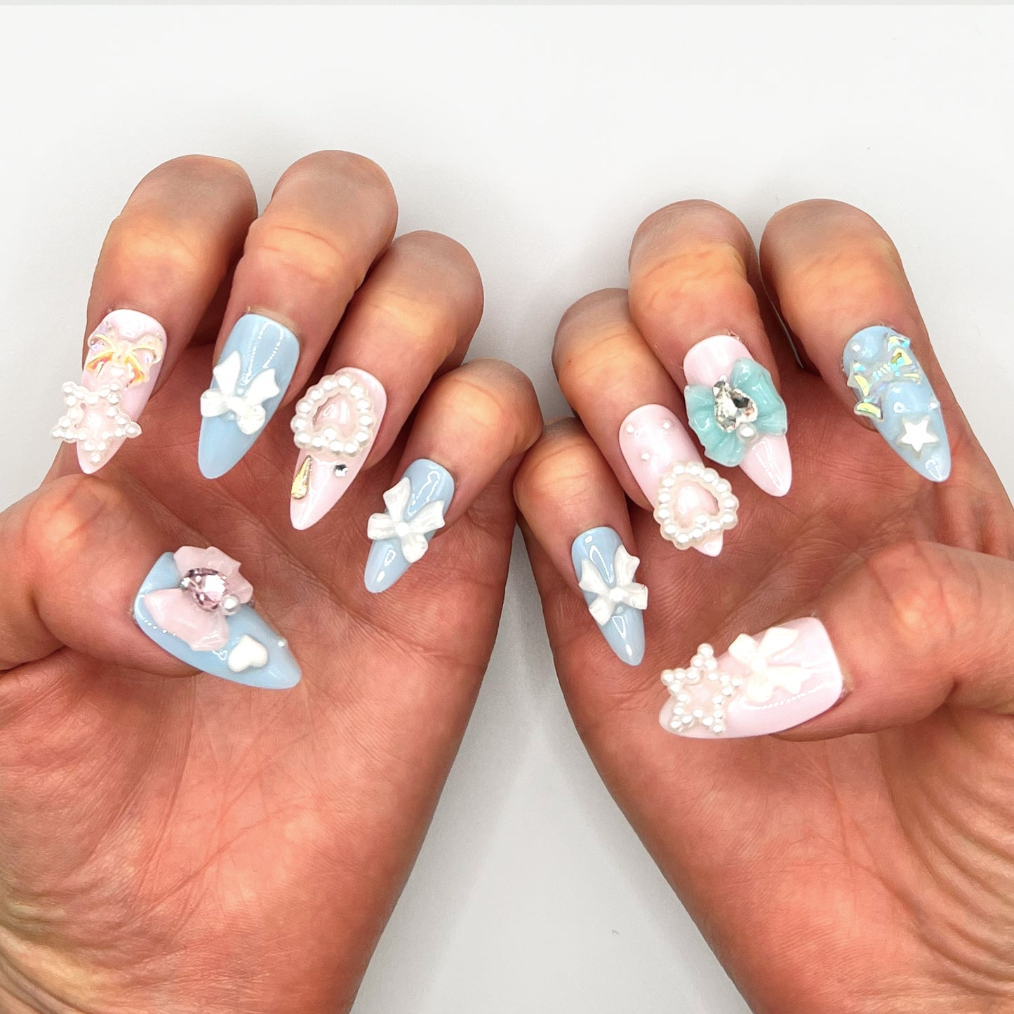 Handmade Press On Nail Tip - Bow Fantasy