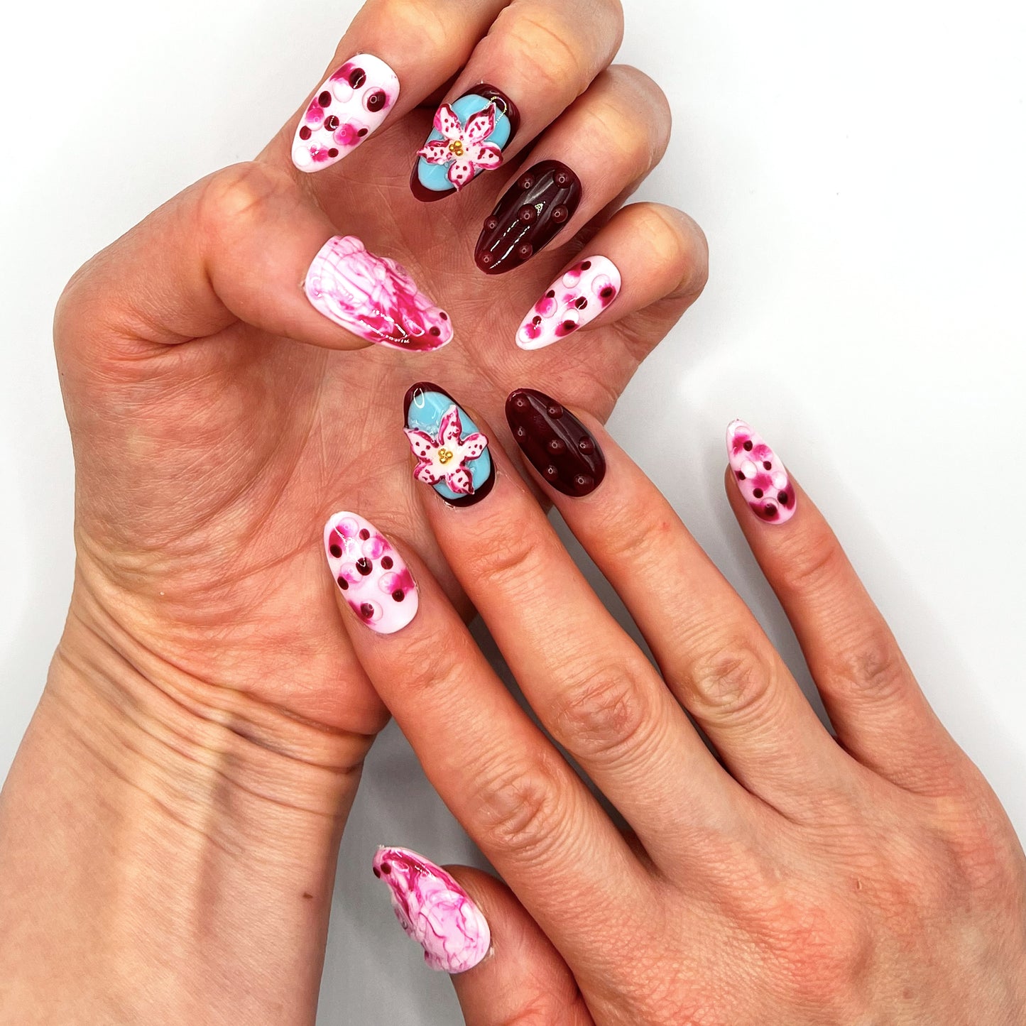 Handmade Press On Nail Tip - Floral Reverie